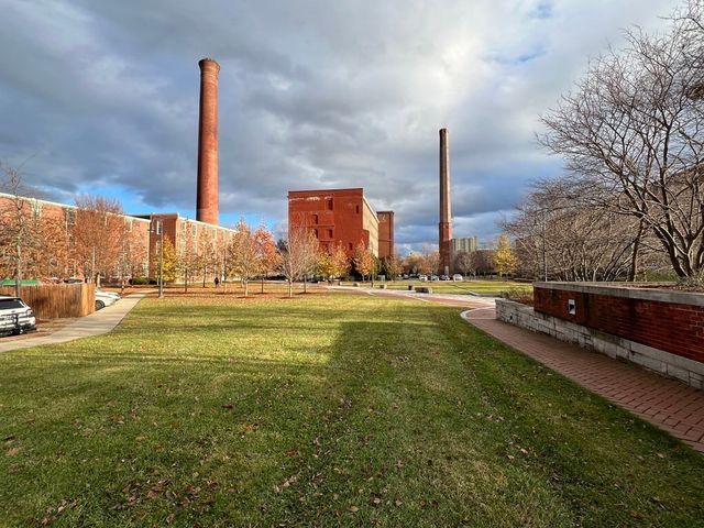 35 Riverwalk Way R114, Lowell, MA 01854