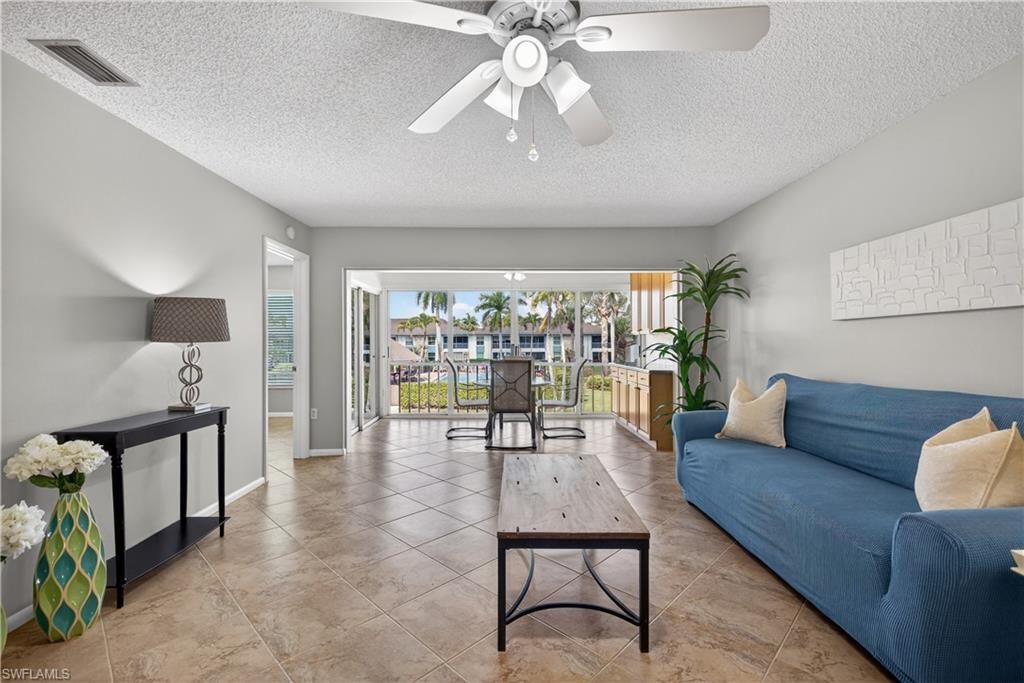 325 Charlemagne BLVD A206, NAPLES, FL 34112 — exterior