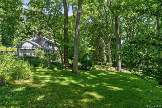 325 Birch Hill Road, Locust Valley, NY 11560