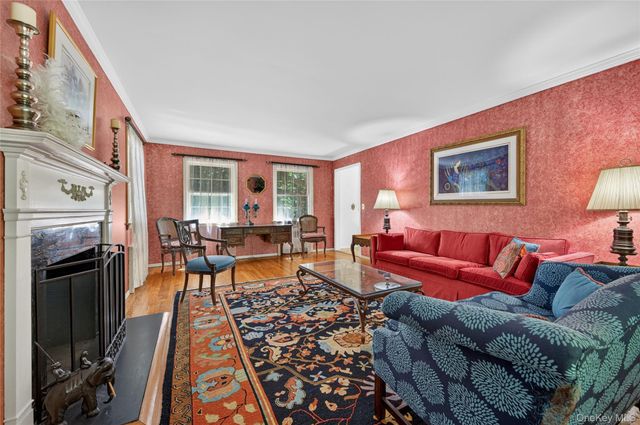 325 Birch Hill Road, Locust Valley, NY 11560