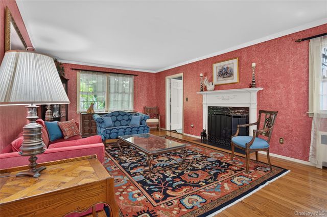 325 Birch Hill Road, Locust Valley, NY 11560