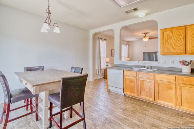 12230 Redbud Leaf, San Antonio, TX 78253