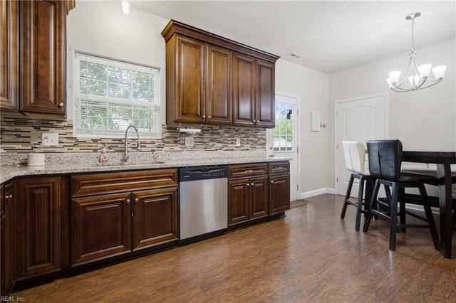 1717 Maple AVE, Portsmouth, VA 23704