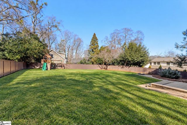 425 E Faris Road, Greenville, SC 29605