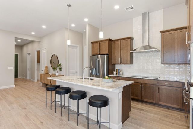 2312 Los Amigos Lane NW, Albuquerque, NM 87104