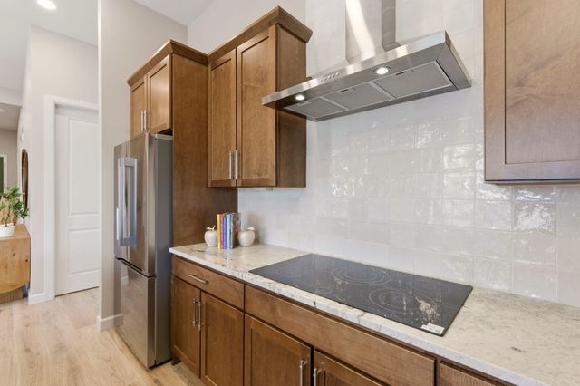 2312 Los Amigos Lane NW, Albuquerque, NM 87104