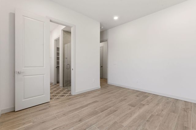 2312 Los Amigos Lane NW, Albuquerque, NM 87104