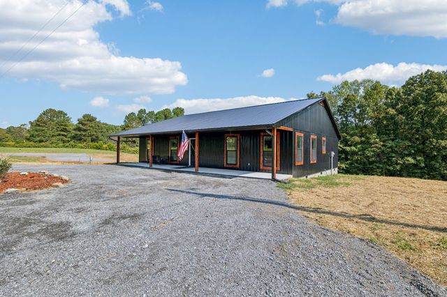 233 Ralph Spivey Ln, Gainesboro, TN 38562