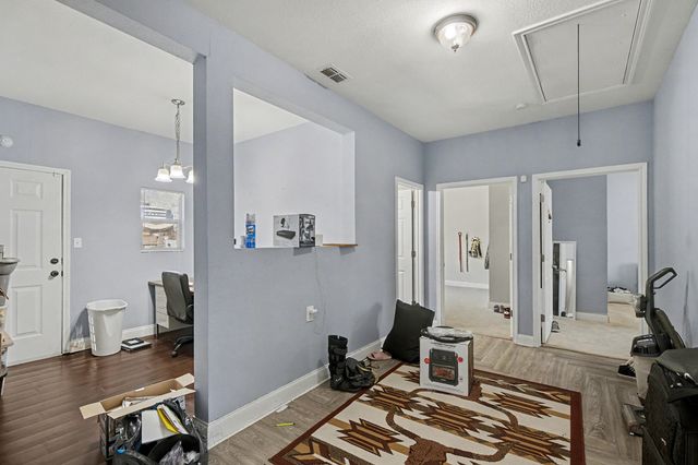 501 S College Street, Itasca, TX 76055