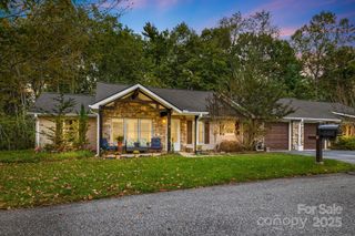 209 Rocky Mountain Way, Arden, NC 28704