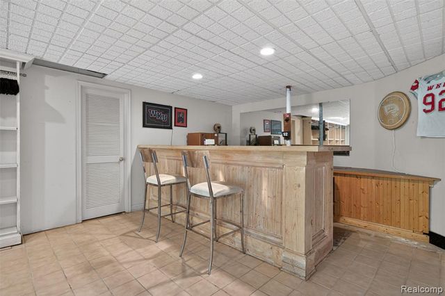 8694 Brazos Court, White Lake, MI 48386