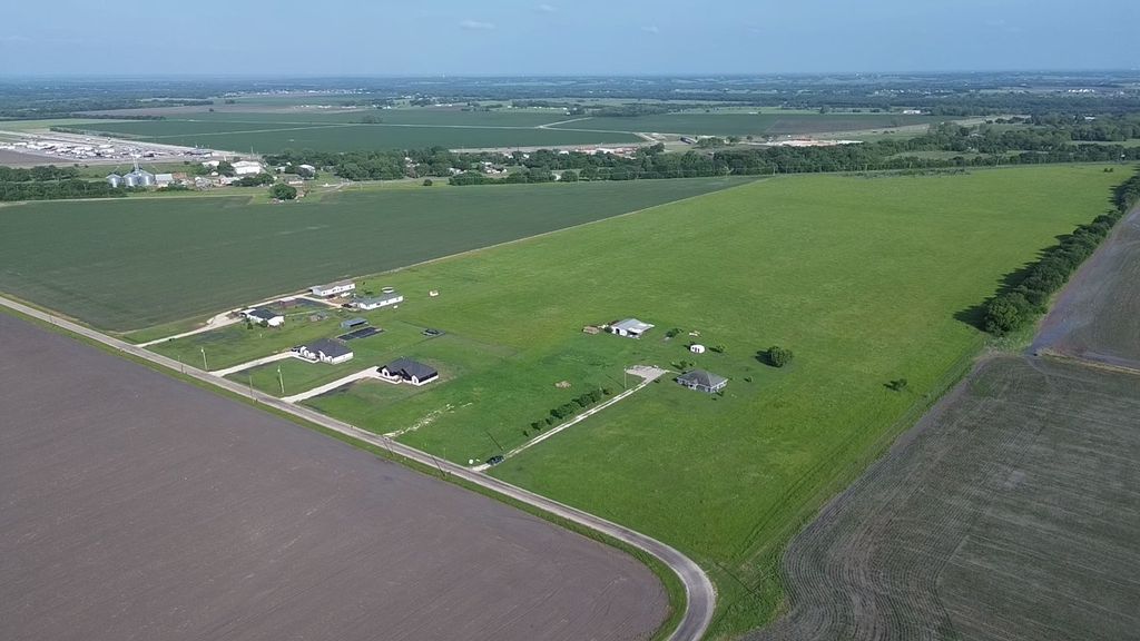 TBD 10 ACRES Trumbull Road, Ferris, TX 75125
