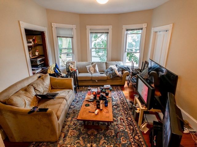 30 Spring Park Avenue 3, Boston, MA 02130