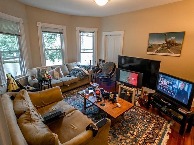 30 Spring Park Avenue 3, Boston, MA 02130