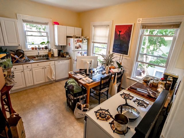 30 Spring Park Avenue 3, Boston, MA 02130