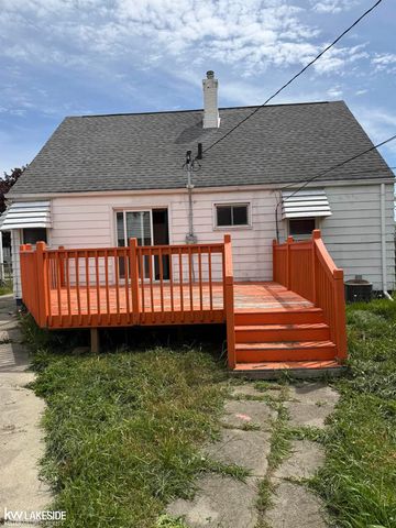 25127 Buick Street, Roseville, MI 48066