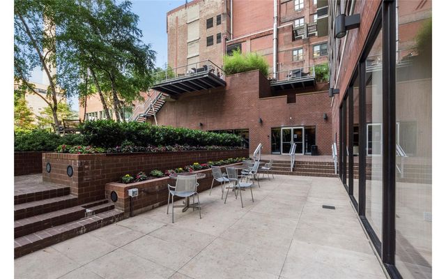 515 E 72nd St Apt 17F, New York City, NY 10021