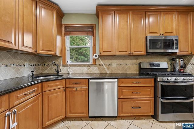147 Terhune Avenue, Passaic, NJ 07055