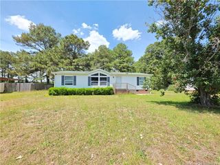 124 Franklin Road, Raeford, NC 28376