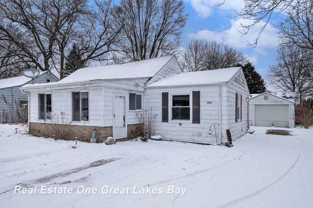 5481 Alexander Street, Grand Blanc, MI 48439