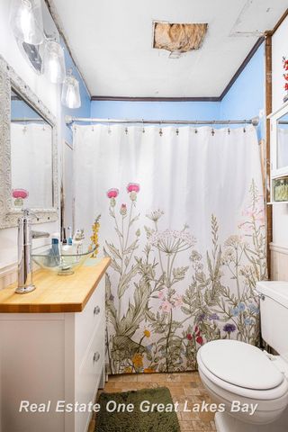 5481 Alexander Street, Grand Blanc, MI 48439