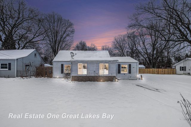 5481 Alexander Street, Grand Blanc, MI 48439