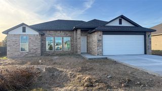 15030 S Poplar Street, Glenpool, OK 74033