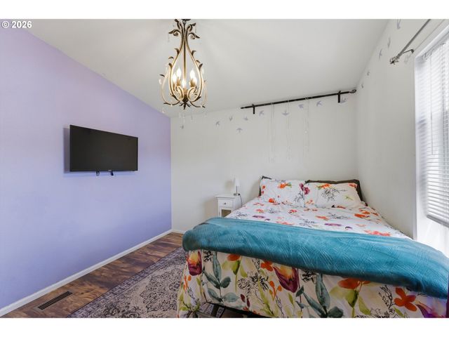 16038 S FOREST HAVEN Rd, Molalla, OR 97038