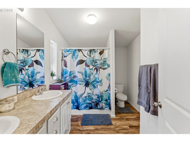 16038 S FOREST HAVEN Rd, Molalla, OR 97038