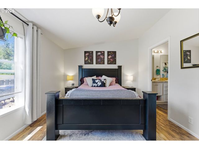16038 S FOREST HAVEN Rd, Molalla, OR 97038