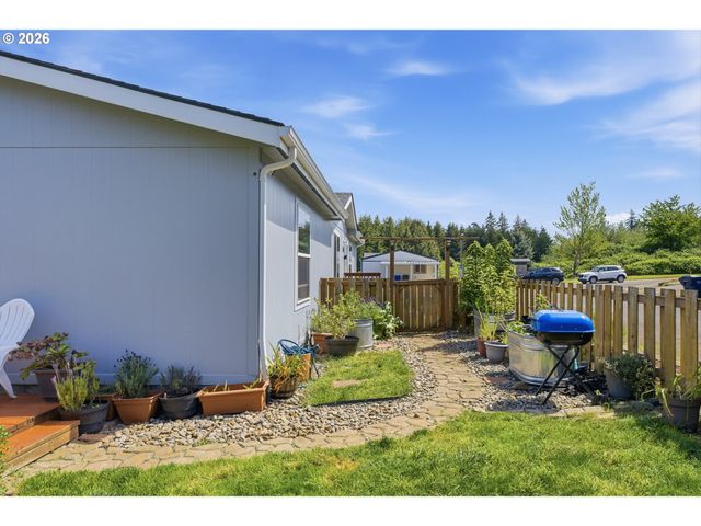 16038 S FOREST HAVEN Rd, Molalla, OR 97038