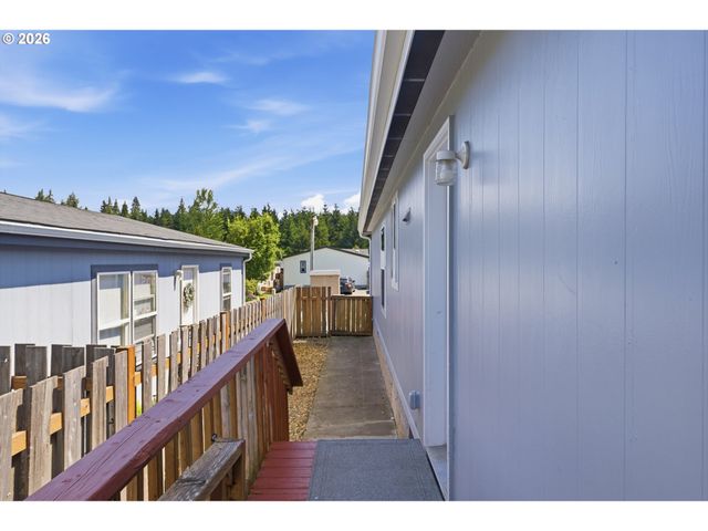 16038 S FOREST HAVEN Rd, Molalla, OR 97038
