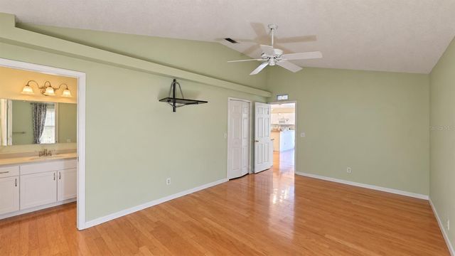 4515 46TH AVE N, St Petersburg, FL 33714