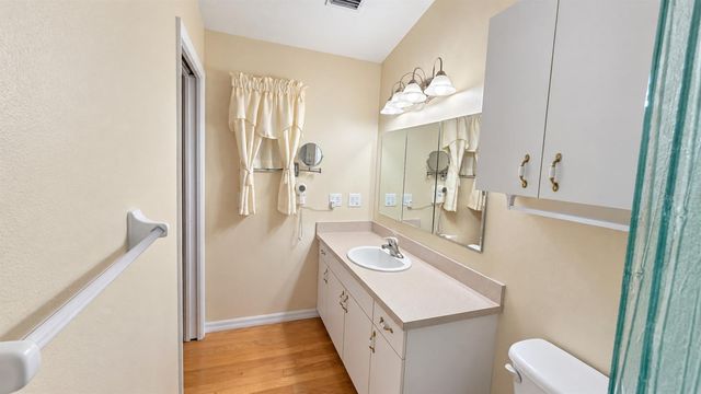 4515 46TH AVE N, St Petersburg, FL 33714