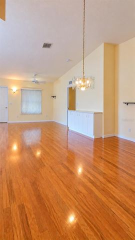4515 46TH AVE N, St Petersburg, FL 33714