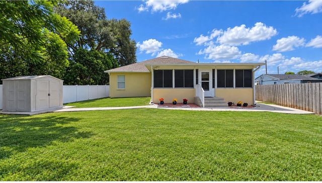 4515 46TH AVE N, St Petersburg, FL 33714