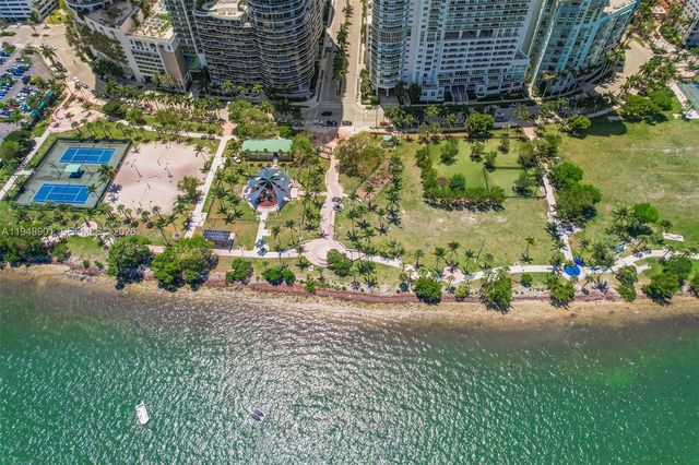 2000 N Bayshore Dr 621, Miami, FL 33137