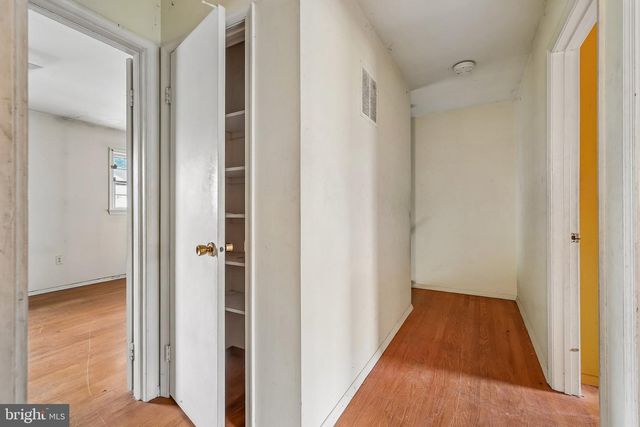 14447 VILLAGE DR, Woodbridge, VA 22191