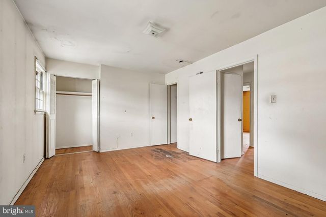 14447 VILLAGE DR, Woodbridge, VA 22191