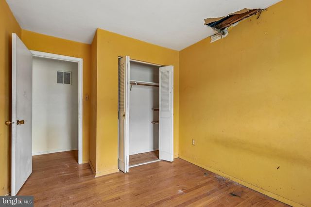 14447 VILLAGE DR, Woodbridge, VA 22191