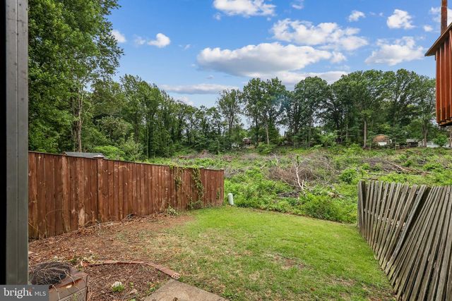 14447 VILLAGE DR, Woodbridge, VA 22191