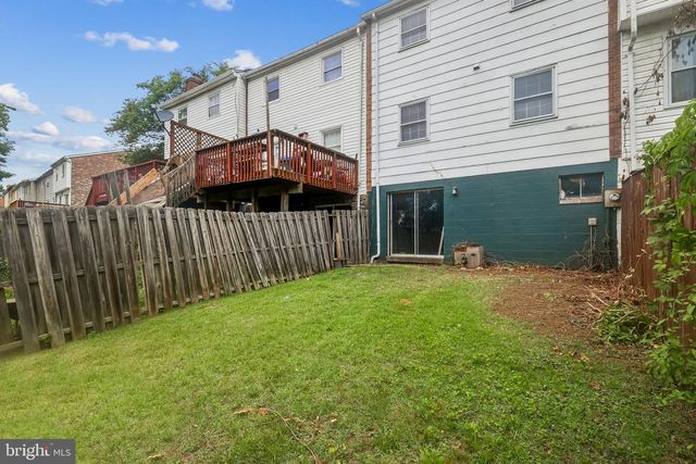 14447 VILLAGE DR, Woodbridge, VA 22191