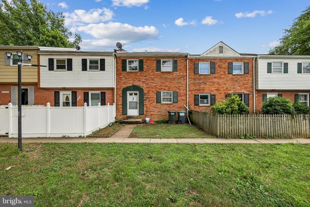 14447 VILLAGE DR, Woodbridge, VA 22191