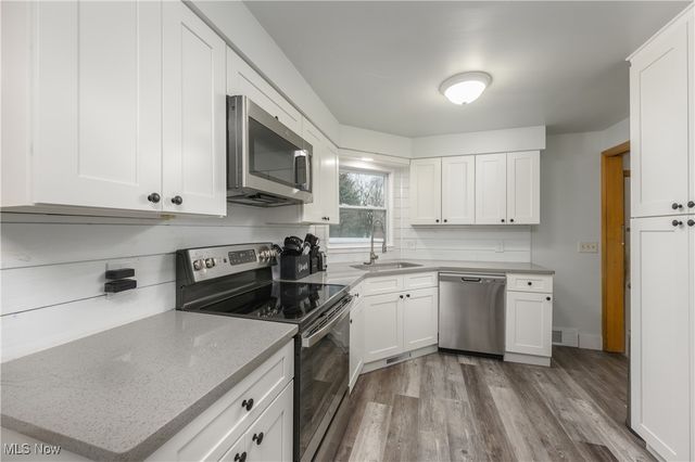 5355 Fulton Drive NW, Canton, OH 44718