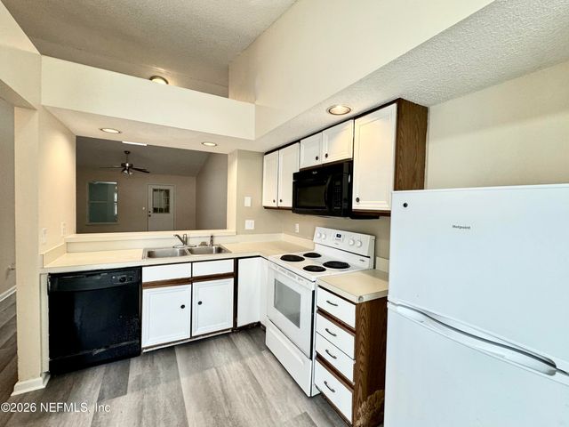 8080 VIRGO Street, Jacksonville, FL 32216