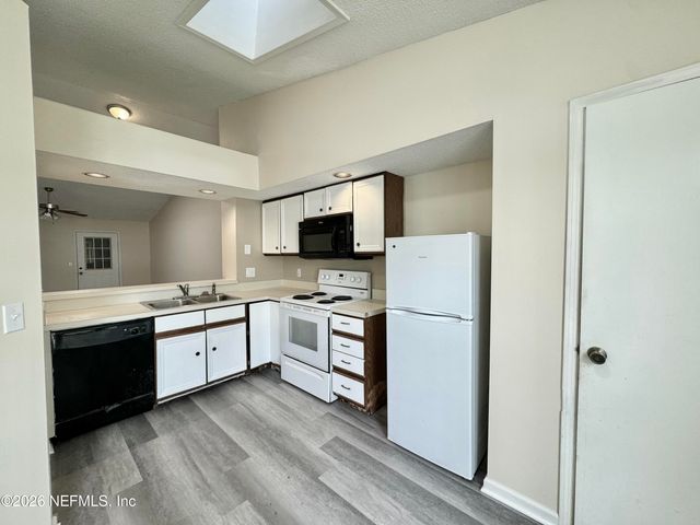 8080 VIRGO Street, Jacksonville, FL 32216