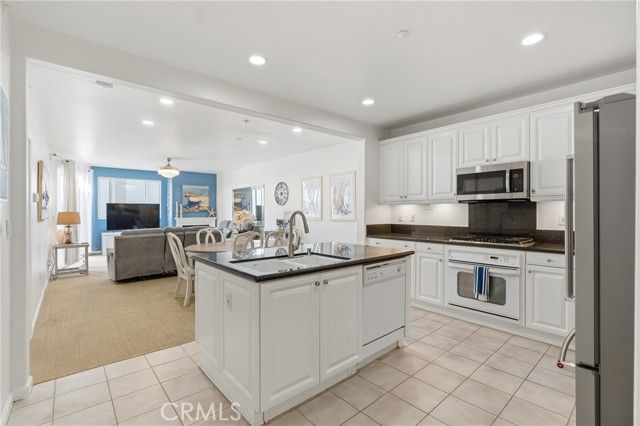 1400 E Ocean Boulevard 2403, Long Beach, CA 90802