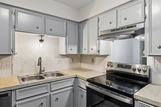 19 Deerfield DR 2, Wimberley, TX 78676