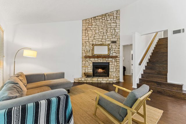 19 Deerfield DR 2, Wimberley, TX 78676