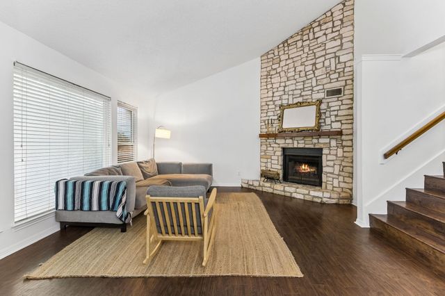 19 Deerfield DR 2, Wimberley, TX 78676
